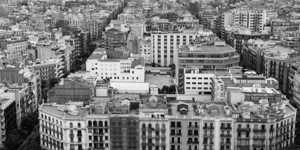 Peritajes Inmobiliarios en Barcelona · Informes Periciales Valoración de Propiedades